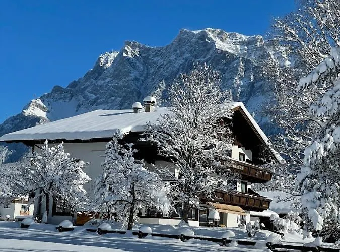 Apartmán Larinmos *